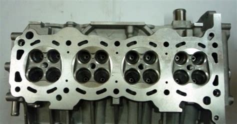 Skyblog Z Fungsi Cylinder Head Dan Komponennya Skyzicious