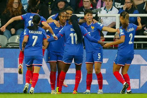 Match France Angleterre F Minine Cha Ne Tv Et Compos Probables