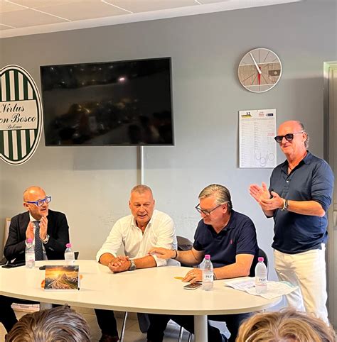 FC Südtirol - FC Südtirol added a new photo — with Virtus...