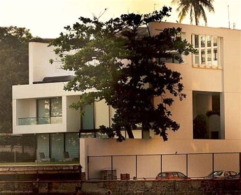 See Pics: Inside Ratan Tata’s Rs 150 Crore Stunning Seaside Bungalow ...