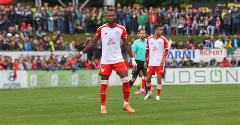 Vertragsaufl Sung Amateure Angreifer S Gb Verl Sst Fcb Auf Eigenen Wunsch