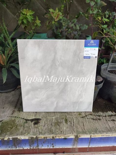 Keramik Lantai X Hestia Grey Glossy Accura Lazada Indonesia