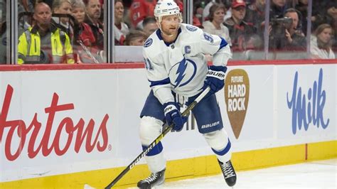 Lightning Ride Red Hot Steven Stamkos Into Tilt Vs Sens Yardbarker