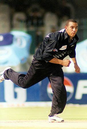 Andre Adams Bowling Espncricinfo