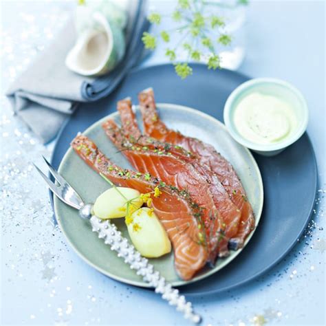 Recette gravlax et pommes de terre tièdes Marie Claire