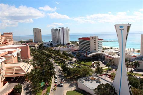 Aloft Cancun , Cancun - Reviews, Photos, Maps, Live webcam