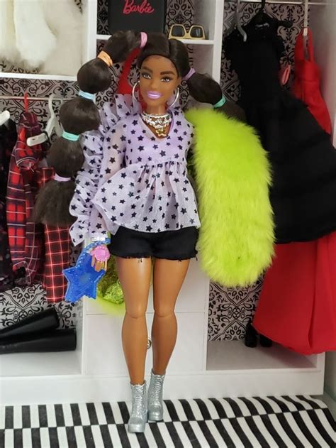 Curvy Barbie Fashionista with Trendy Outfits