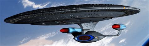 Star Trek Uss Enterprise Spaceship Space Multiple Display Wallpaper Coolwallpapers Me