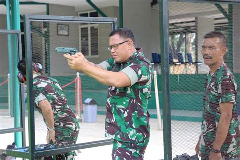 Asah Kemampuan Menembak Personel Koops Udara I Gelar Latihan Menembak