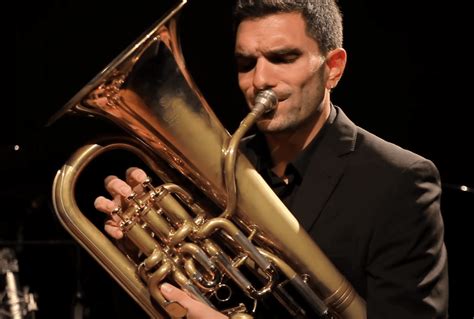 How to Play the Euphonium: More Than a Small Tuba - Brass 'n Wind