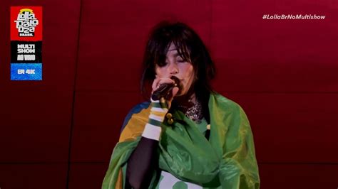 Lollapalooza 2023: Billie Eilish canta enrolada na bandeira do Brasil ...