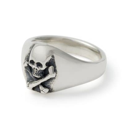 Small Skull Crossbones Signet Ring The Great Frog