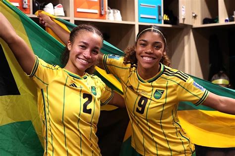 Sean Paul Cham Cedella Marley Salutes Reggae Girlz For World Cup