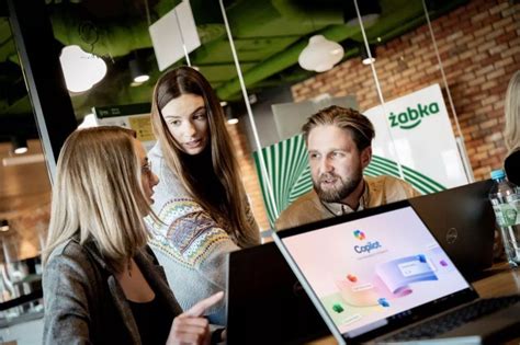 Abka Podpisa A Umow O Strategicznym Partnerstwie Z Microsoftem W