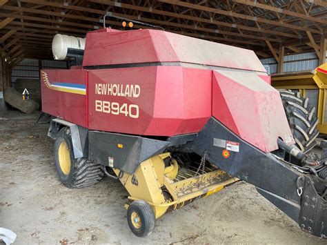 Used New Holland Bb940