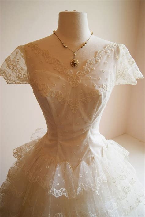 Xtabay Vintage Clothing Boutique Portland Oregon 1950s Wedding