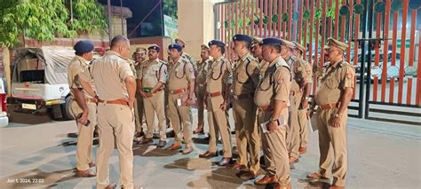 पुलिस अधीक्षक के नेतृत्व में मतगणना को लेकर हुई पैदल गस्त