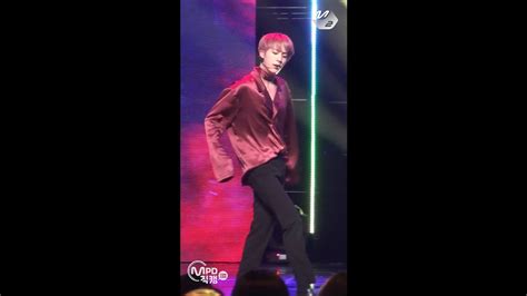 MPD직캠 방탄소년단 진 직캠 피 땀 눈물 Blood Sweat Tears JIN FanCam