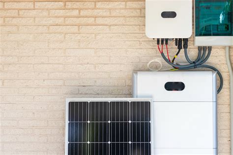 The Benefits of Solar Battery Storage for Households - 7Beasts