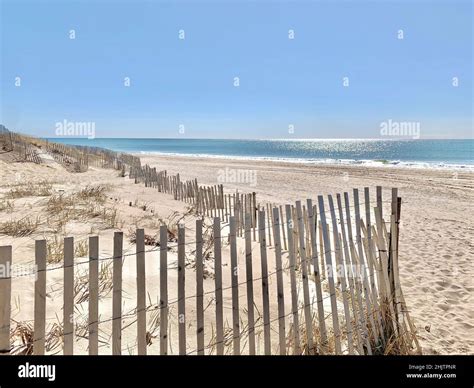 East Hampton New York Beach Hi Res Stock Photography And Images Alamy