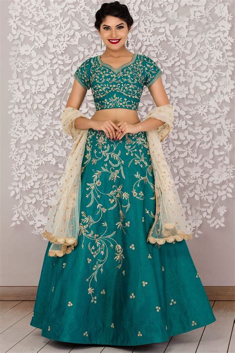 Buy Emerald Green Raw Silk Sequins Embroidered Bridesmaid Lehenga