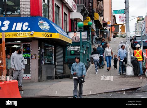 New York East Spanish Harlem Hi Res Stock Photography And Images Alamy