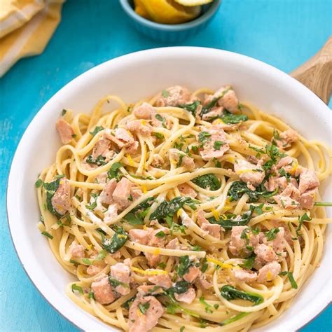 Creamy Salmon Pasta With Spinach The Petite Cook