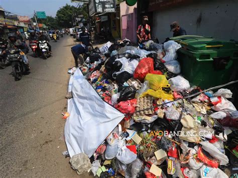 Pemerintah Provinsi Jawa Barat Menetapkan Darurat Sampah Di Bandung Raya