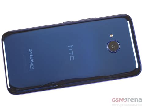 HTC U11 Life Pictures Official Photos