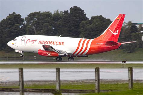 Late Takeoff Excess Weight Cause Near Miss For Boeing 737 200 In