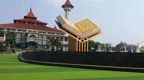 Fakta Menarik Masjid Agung Cianjur Masjid Tertua Di Cianjur