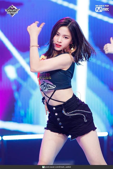 190311 Photos — Ryujin On Mnet M Countdown With Itzy Fashion Stage