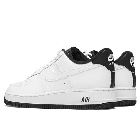 Nike Air Force 1 07 Whiteblackwhite Feature