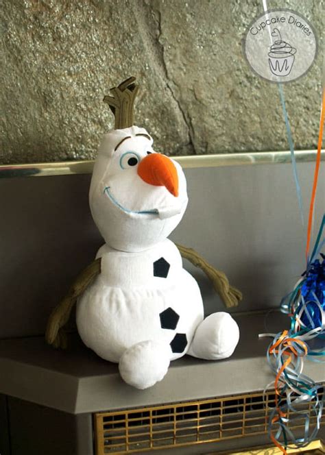 Simple Olaf Birthday Party Cupcake Diaries