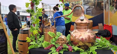 Segunda Feria Del Pisco Abre Sus Puertas Esperando Un Record De