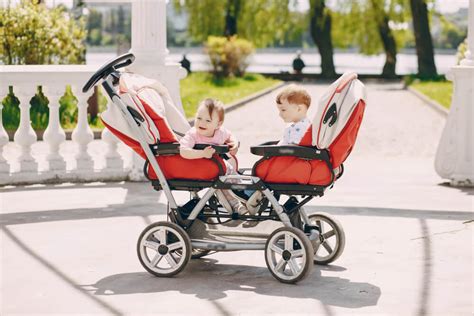 Best Lightweight Double Stroller - The Parent Journal