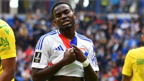 Ol Auxerre Touch Au Genou Ernest Nuamah Forfait Ce Dimanche