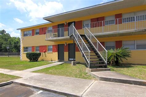 The Village Apartments 2051 Nw 4th St Ocala FL For Rent Rent