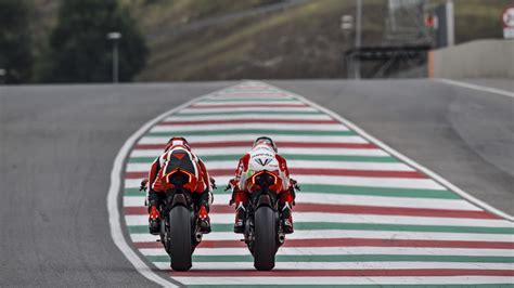 Ducati Panigale V4 R | Pure Racing Adrenaline