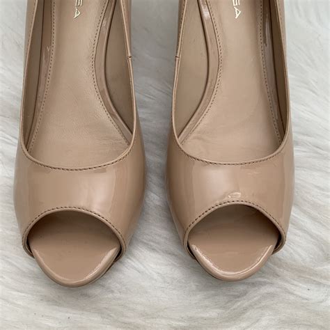 Via Spiga Nude Patent Leather Peep Toe Pumps Size 8 5 Gem