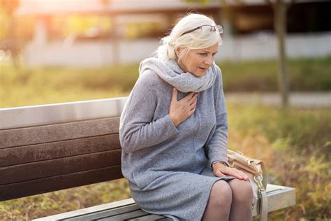 La Crise Cardiaque Comment Reconnaître Les Symptômes