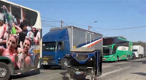 Paro De Transportistas De Carga Pesada Desbloquean Carretera En Casma