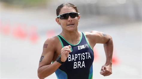 Triatleta Luisa Baptista Apresenta Melhora Mas Segue Em Estado Grave