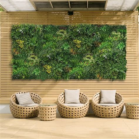 Botanical Green Artificial Living Wall 1m x 1m ในป 2024