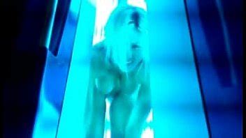 Sexy Blonde Shows Body Off On Cam XNXX