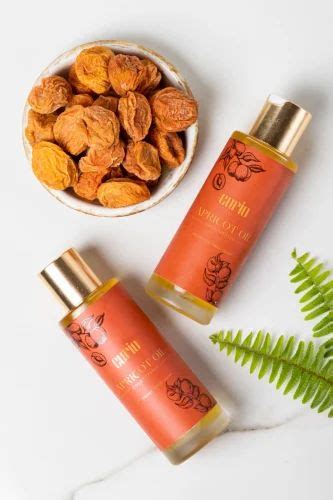 Cold Wood Pressed Sweet Apricot Oil Ladakh Apricot Kernel Oil Himalayan