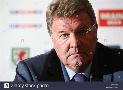 John Toshack announces his retirement as manager of The Wales national ...