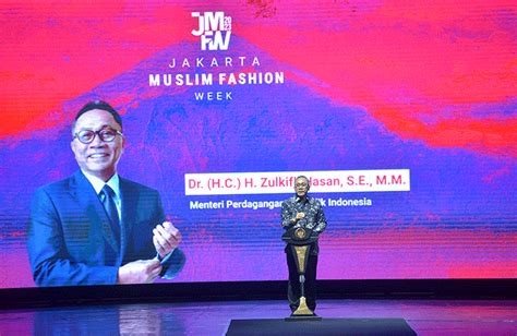 Wapres Ma Ruf Amin Buka Jakarta Muslim Fashion Week 2023