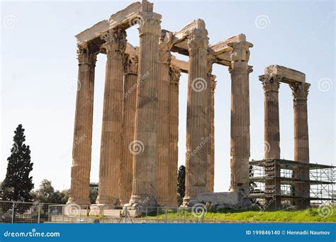 Templo De Olympian Zeus En Atenas En Grecia Foto De Archivo Imagen De