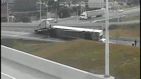 Semi Truck Overturns Shutting Down Ramp To I 65 S